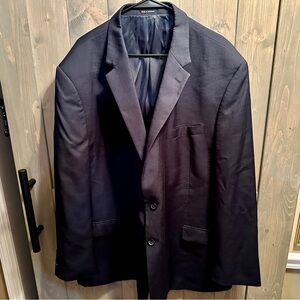 Men's Classic Navy Blue Blazer-Size 54R
**NEW LOWER PRICE**